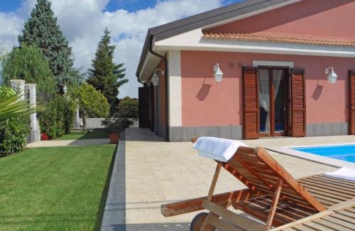 Pedara House | VILLA VITTORIA