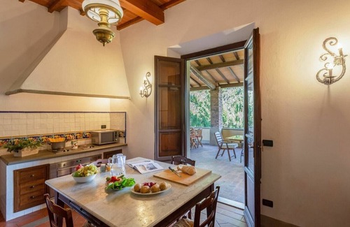 Vicchio Villa | Villa Volterra - Private Tuscan villa with pool