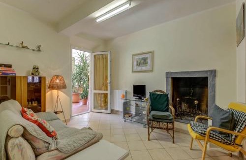 Camaiore Villa | Villa with garden near Versilia Beach
