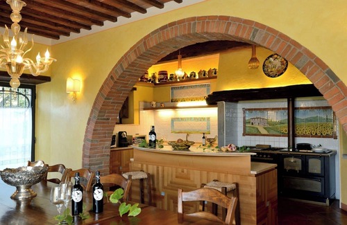 Bucine Villa | Villa with heated pool in Chianti