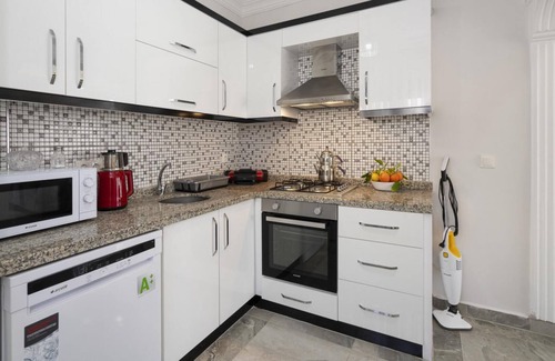 Kadriye Villa | Villa With Jacuzzi, Private Pool, Garden in Serik