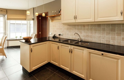 Heers Villa | Villa with pool, sauna and bubble bath