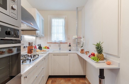 Sant'Andrea di Compito Villa | Villa with Private Pool on the Lucca Hills in S. Andrea di Compito
