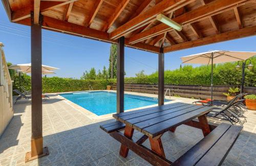 Latchi Villa | Villa Xanthi by Villa Plus