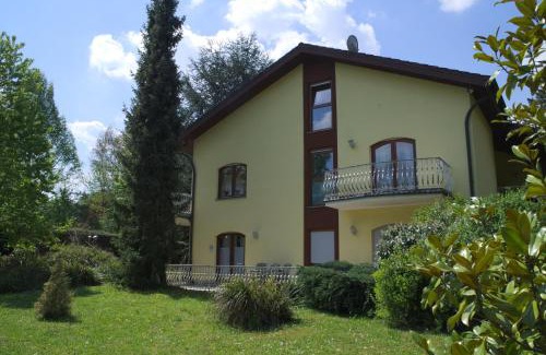 Bad Mingolsheim Apartment | * * * * * Villa Zabler