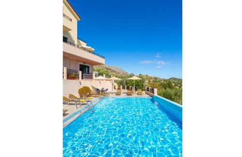 Vlachiana Villa | Villa Zeus
