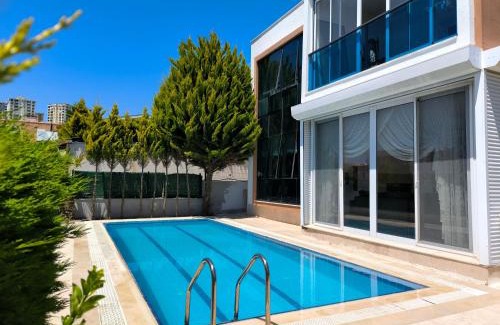 Kusadasi Villa | Villa Zeytin