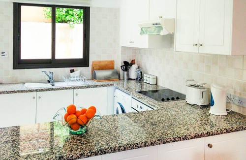 Tala Villa | Villa Zivania - Spacious Private Villa in Quiet Cul-De-Sac near Tala Square