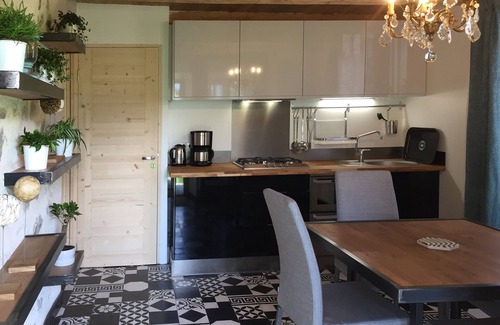 Chaparon Apartment | Village apartment on the ground floor at the edge of Lake Annecy