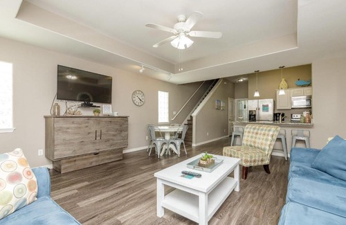 Corpus Christi Villa | Village by the Beach L832K