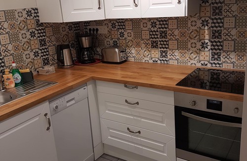 Kuttolsheim Apartment | Village near Strasbourg/Vineyard/Pool/Sauna
