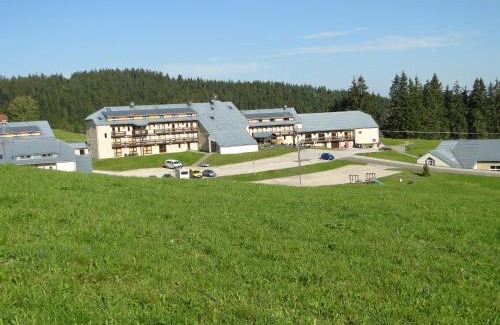 Les Moussieres Resort | Village Vacances Passion Georges Moustaki