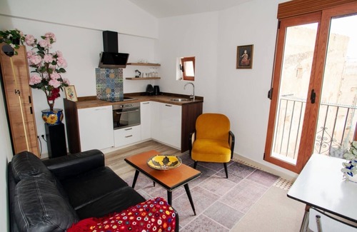 Old Town Apartment | Villajoyosa- Top Apt + Rooftop with Amazing Seaview