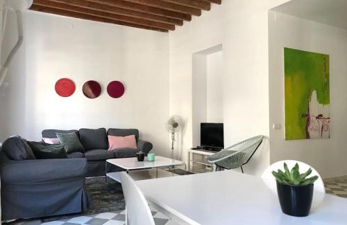 Alicante City Centre Apartment | VillaMaria