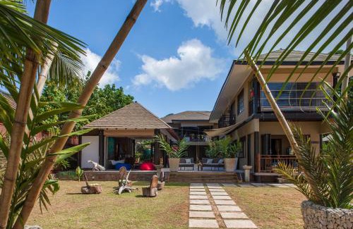 Grand'Anse Praslin House | Villas des Alizes beachfront suites and garden villas