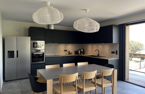 Pietrosella Villa | Villas vue mer 50 m de la mer Neuves et Luxueuses