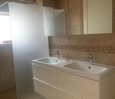 Sauzet Apartment | VillaSarda Drome