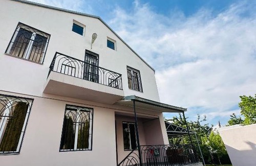 Parakar Villa | VillaSkyHouse