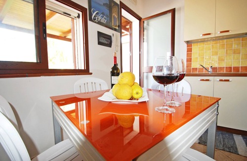 Piana Calzata Villa | VILLECEFALU. Veranda, Terrace, 3 Bedrooms, 3 Bathrooms.
