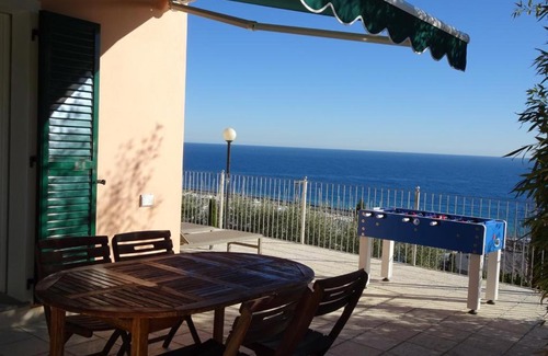 Santo Stefano al Mare Villa | villetta Sole Mare