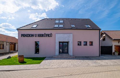 Zajeci House | Vinařství Herůfek