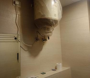Katra Hotel | Vinayak Inn Banganga Road Katra