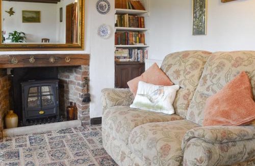 Great Snoring House | Vine Cottage - Ukc4237