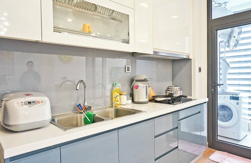 Ngoc Khanh Apartment | Vinhome Metropolis Service Apartment