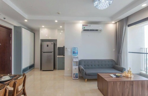 Trung Hoa Nhan Chinh Apartment | Vinhomes D’Capitale 2BR Apartment | Central & Fully Furnished