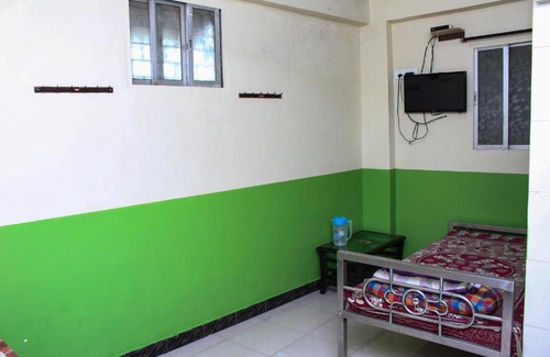 Dharavi Hotel | Vink Lodge