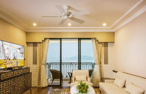 Bai Chay Resort | Vinpearl Resort & Spa Ha Long