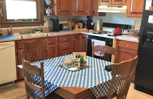 Bedford House | Vintage 1920s Craftsman Bungalow