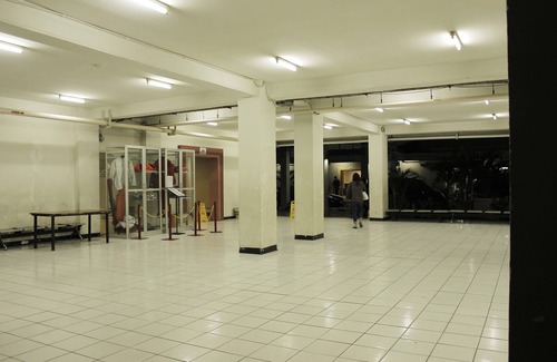 Gading Apartment | Vintage Good Studio (Non Smoking & Wifi)