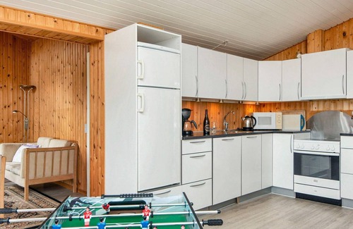 Struer Municipality House | Vintage Holiday Home in Struer near Open Field