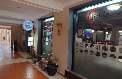 Kelapa Gading Barat Apartment | Vintage Nest