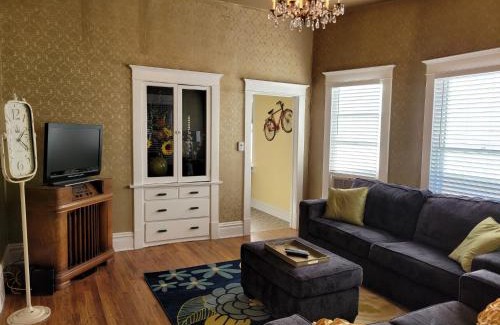 Grand Junction House | Vintage Parlor home