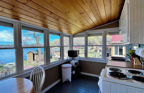 South Haven Cabin | Vintage Retreat - Cabin 5
