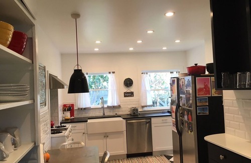Upper Rockridge Apartment | Vintage Upper Rockridge Gem