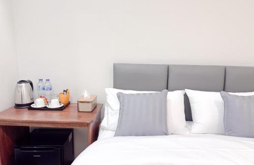 Rong Muang Hotel | Vintana Siam Bangkok Hotel