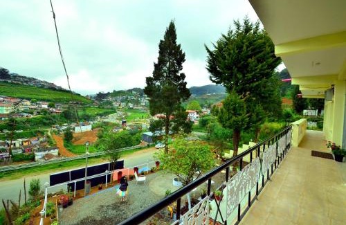 Thalayathimund Hotel | Violet Residency Ooty