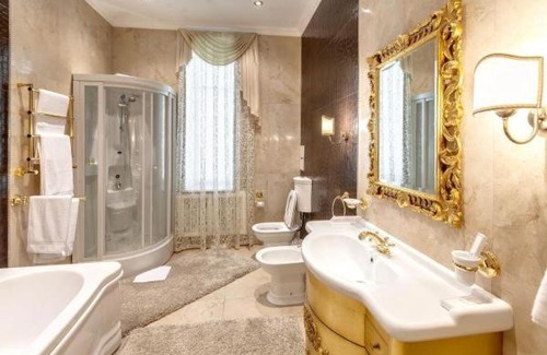 Zakharova-Pulikhova House | VIP Apartments Dipservice Hall