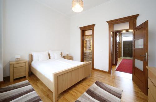 Odorheiu Secuiesc Apartment | Virág Apartman Luxury