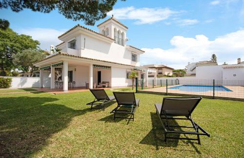 Poblado de Sancti Petri House | Virgen del Camino 1a línea de playa