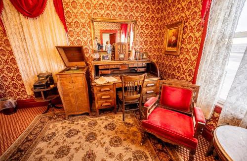 Sterling Hotel | Virginian Hotel