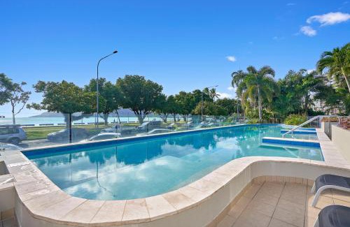 Cairns Central Business District Apartment | Vision Apartments
