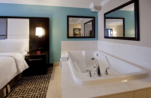 Hamilton Hotel | Visitors Inn