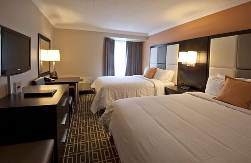 Hamilton Hotel | Visitors Inn