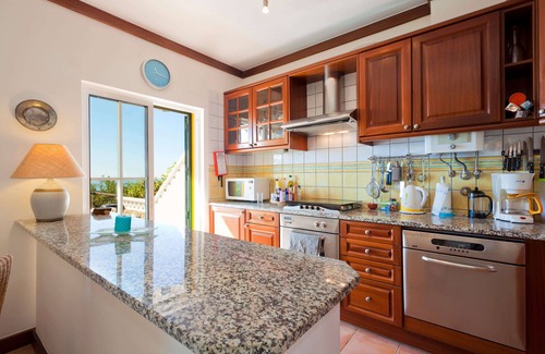 Benagil Condo | Vista Linda- Beautiful Seaview Apartment