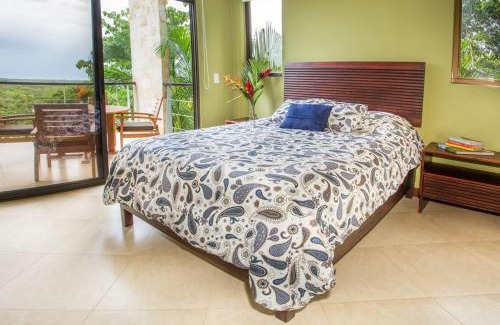 Parrita House | Vista Pacifica - Breathtaking Views and Peaceful Atmosphere Amazing Views & WiFi