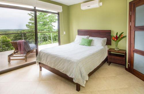 Parrita House | Vista Pacifica - Breathtaking Views and Peaceful Atmosphere Amazing Views & WiFi